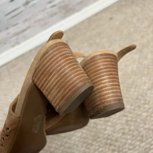 Franco sarto brown heels peep toe sandals size 10 - Picture 7 of 11